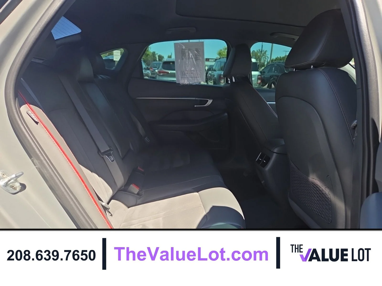 Used 2022 Gray Hyundai SEL Plus image 19