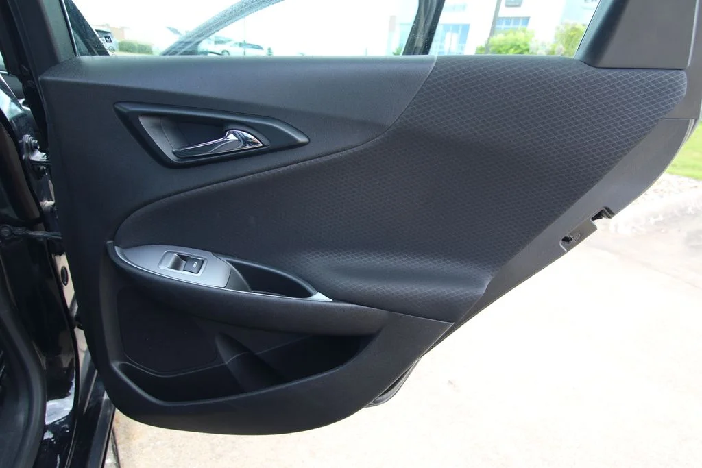 Used 2024 Mosaic Black Metallic Chevrolet LT image 37