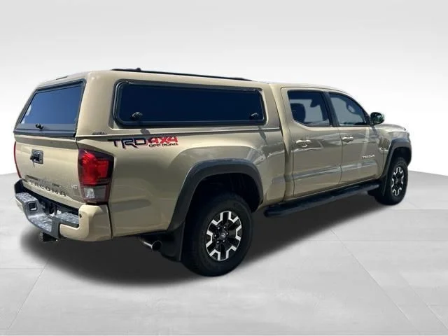 Used 2018  Toyota TRD Off-Road image 6