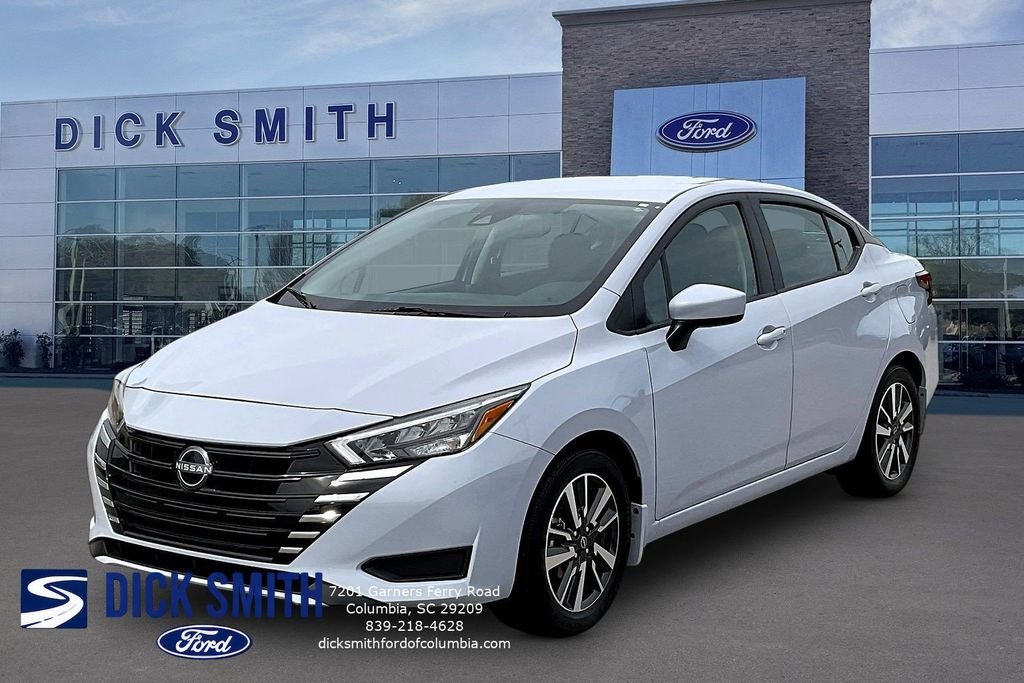 2025 Nissan Versa 1.6 SV CVT's photo