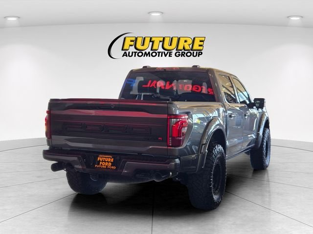 Used 2024 Gray Ford Raptor image 4