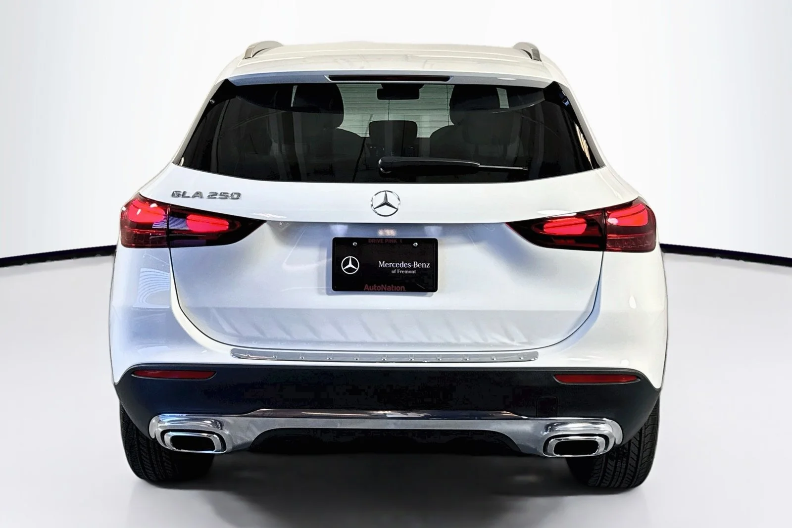Used 2026 Polar White Mercedes-Benz GLA 250 image 6