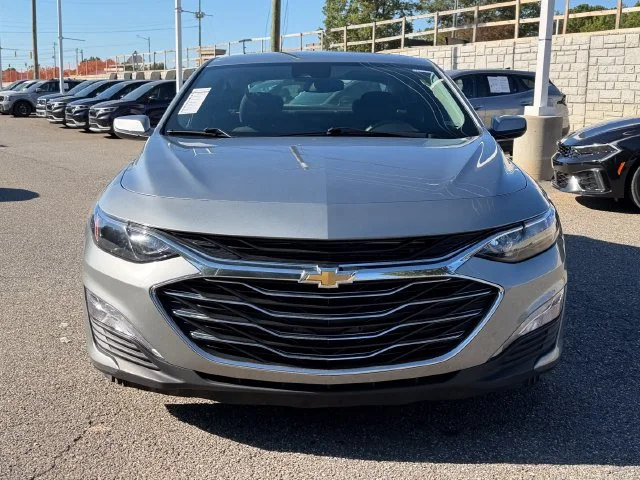 Used 2025 Sterling Gray Metallic Chevrolet LT image 8