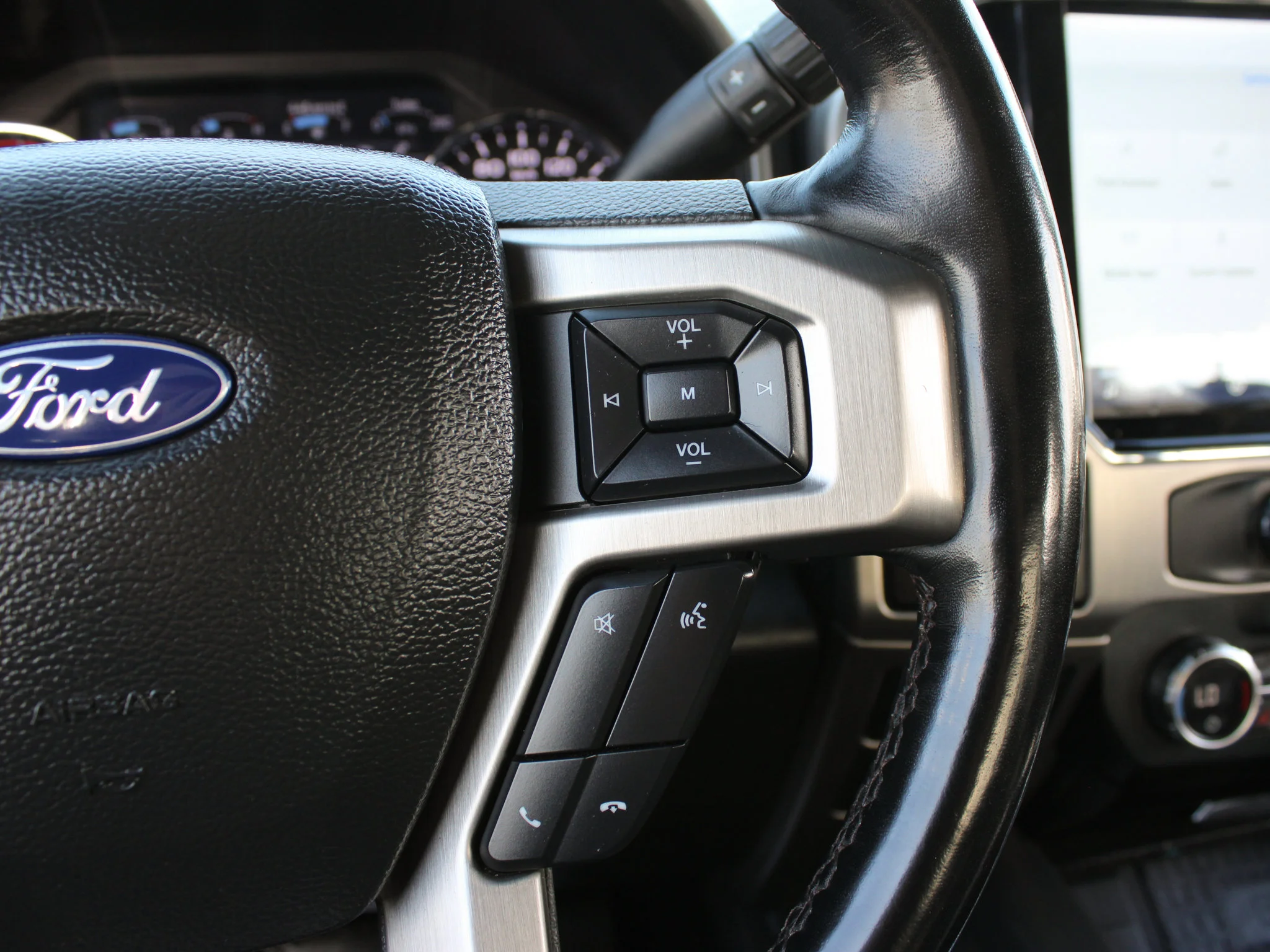Used 2022 Black Ford Platinum * No Accidents | 3M PPF | Apple CarPlay | Diesel | Massage Seats | Tonneau Cover | B&O image 22