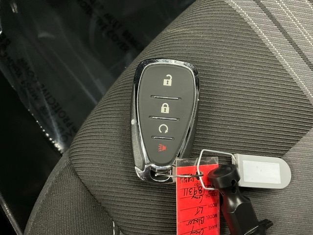 Used 2025 Gray Chevrolet LT image 27