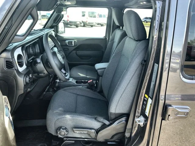 Used 2026 Granite Crystal Metallic Jeep Sport S image 11