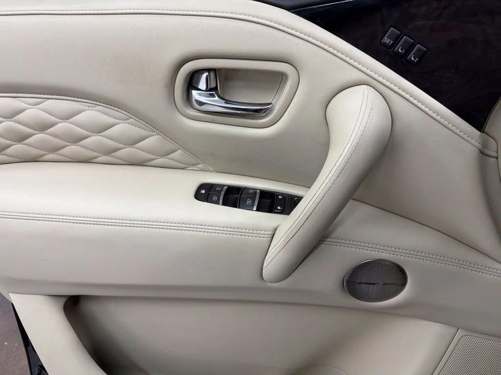 Used 2023 Blue INFINITI Sensory image 22
