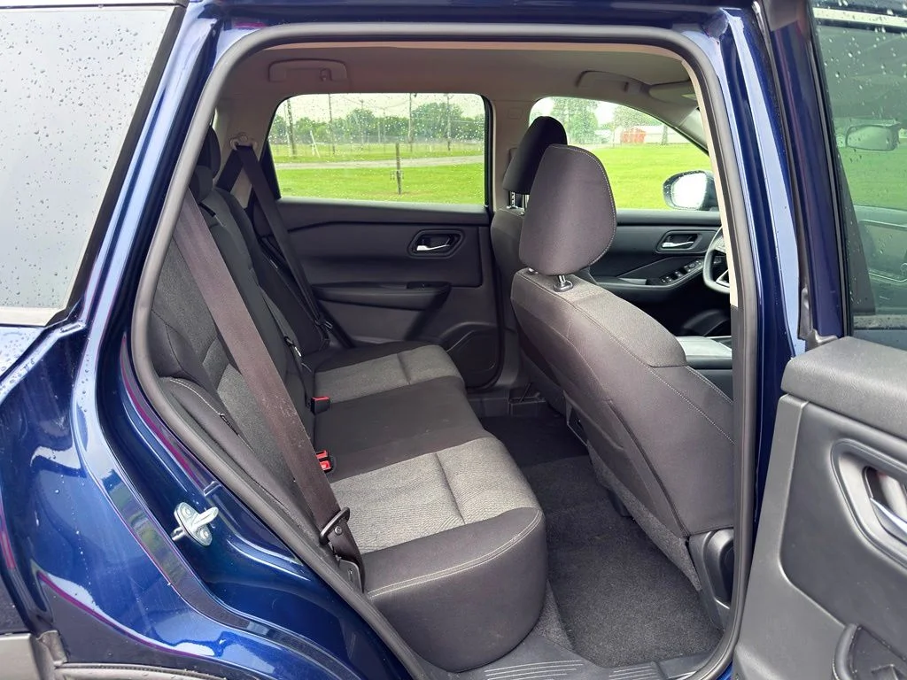 Used 2024 Blue Nissan SV image 28