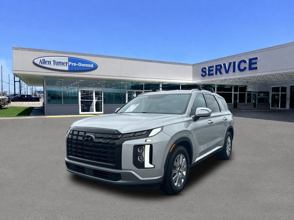 Used 2023 Typhoon Silver Hyundai SEL image 3
