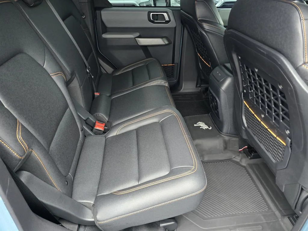 Used 2023 Blue Ford Badlands image 20