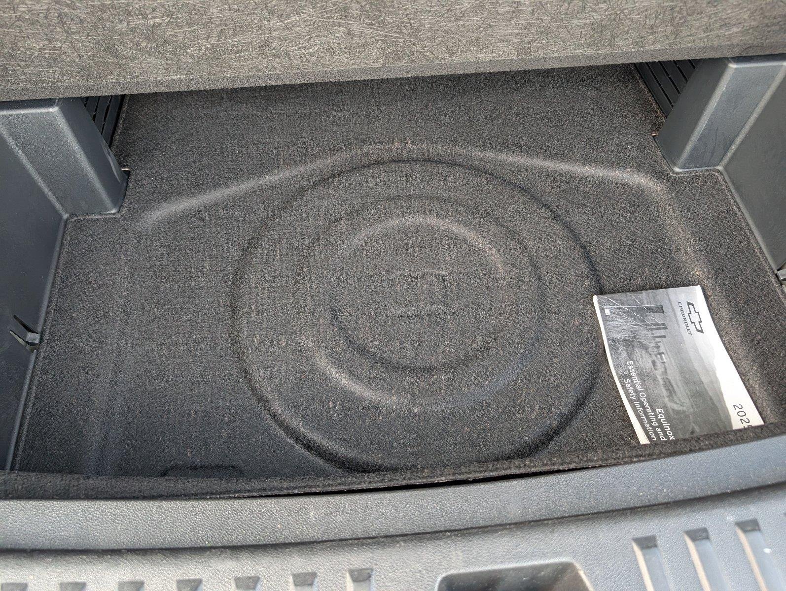 Used 2025 Sterling Gray Metallic Chevrolet LT image 35