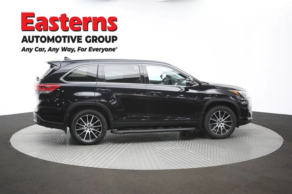 Used 2018 Black Toyota SE image 45