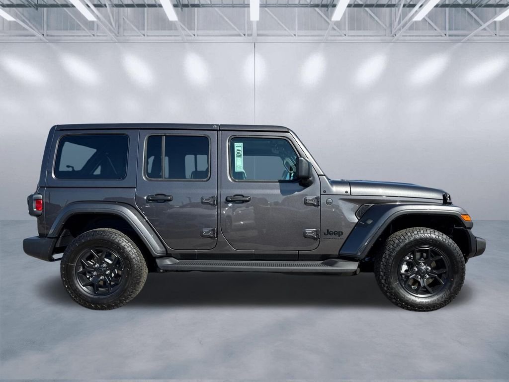New 2026 Granite Crystal Metallic Clearcoat Jeep Sport S image 3