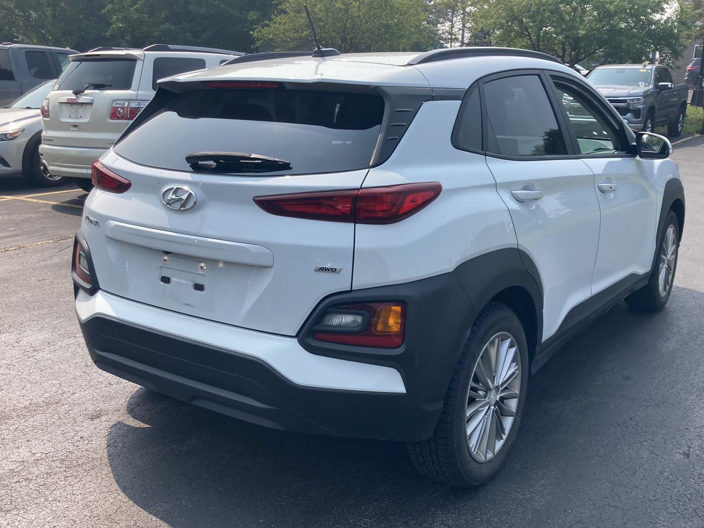 Used 2020 Chalk White Hyundai SEL image 7