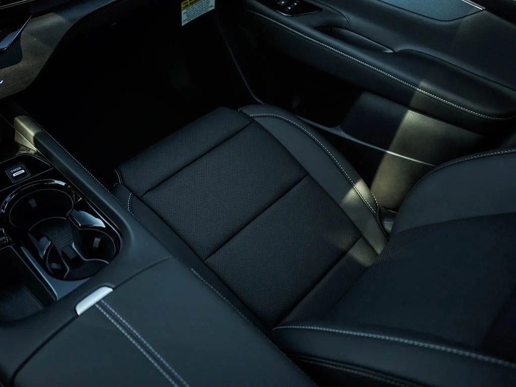 New 2026 Gun Metallic Nissan SL image 26