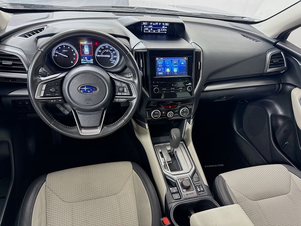 Used 2023 Horizon Blue Pearl Subaru Premium image 22