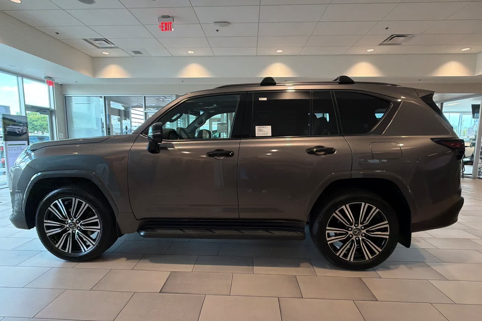 2026 Lexus LX 600 Luxury - Photo 9