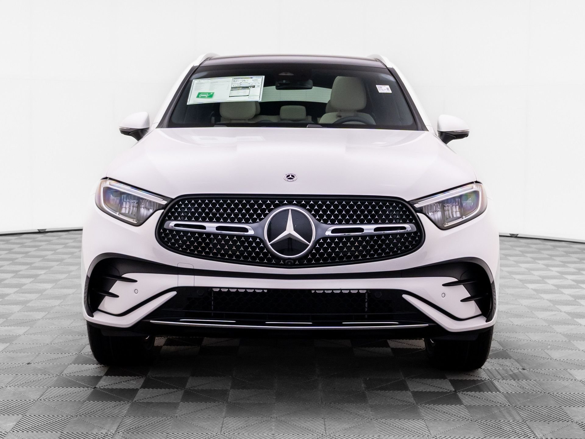 New 2027 Polar White Mercedes-Benz GLC 350e image 9