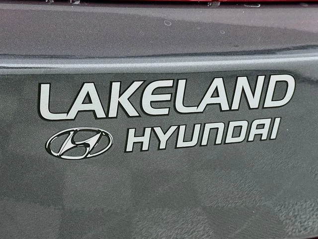 New 2027 Hyundai SANTA FE SEL