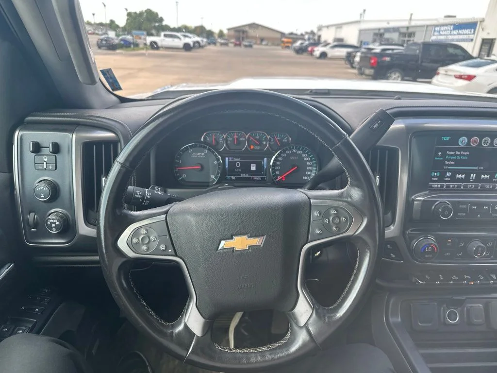 Used 2019 White Chevrolet LTZ image 13