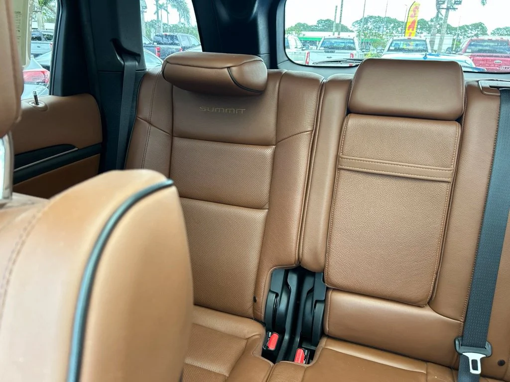 Certified Used 2019 Velvet Red Pearlcoat Jeep Summit image 13