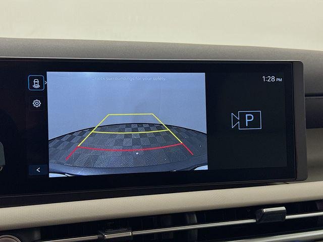 New 2026 Gray Hyundai SEL Plus FWD image 22