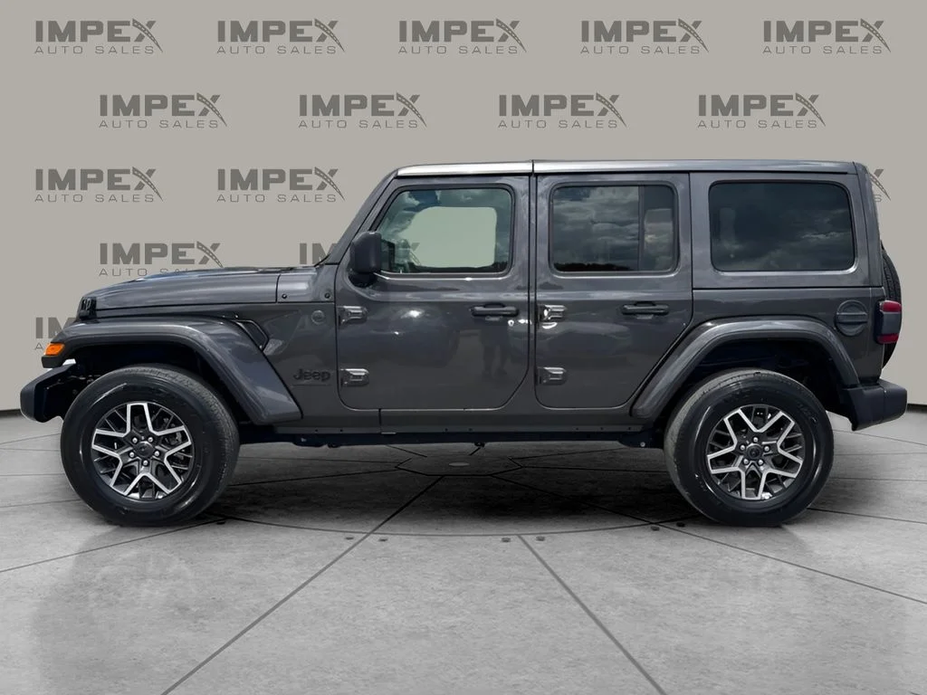 Used 2025 Gray Jeep Sahara image 2