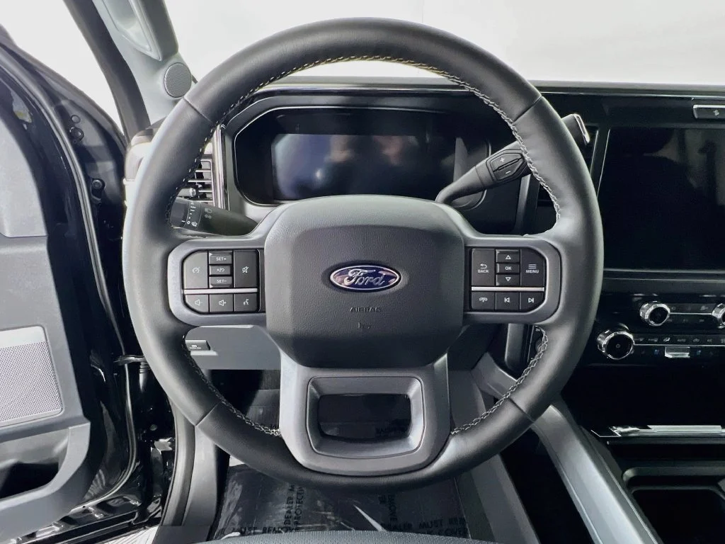 New 2027 Agate Black Metallic Ford Lariat image 7