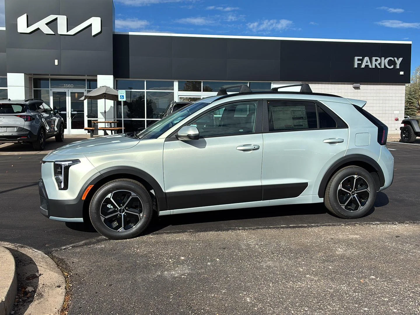 2027 Kia Niro LX
