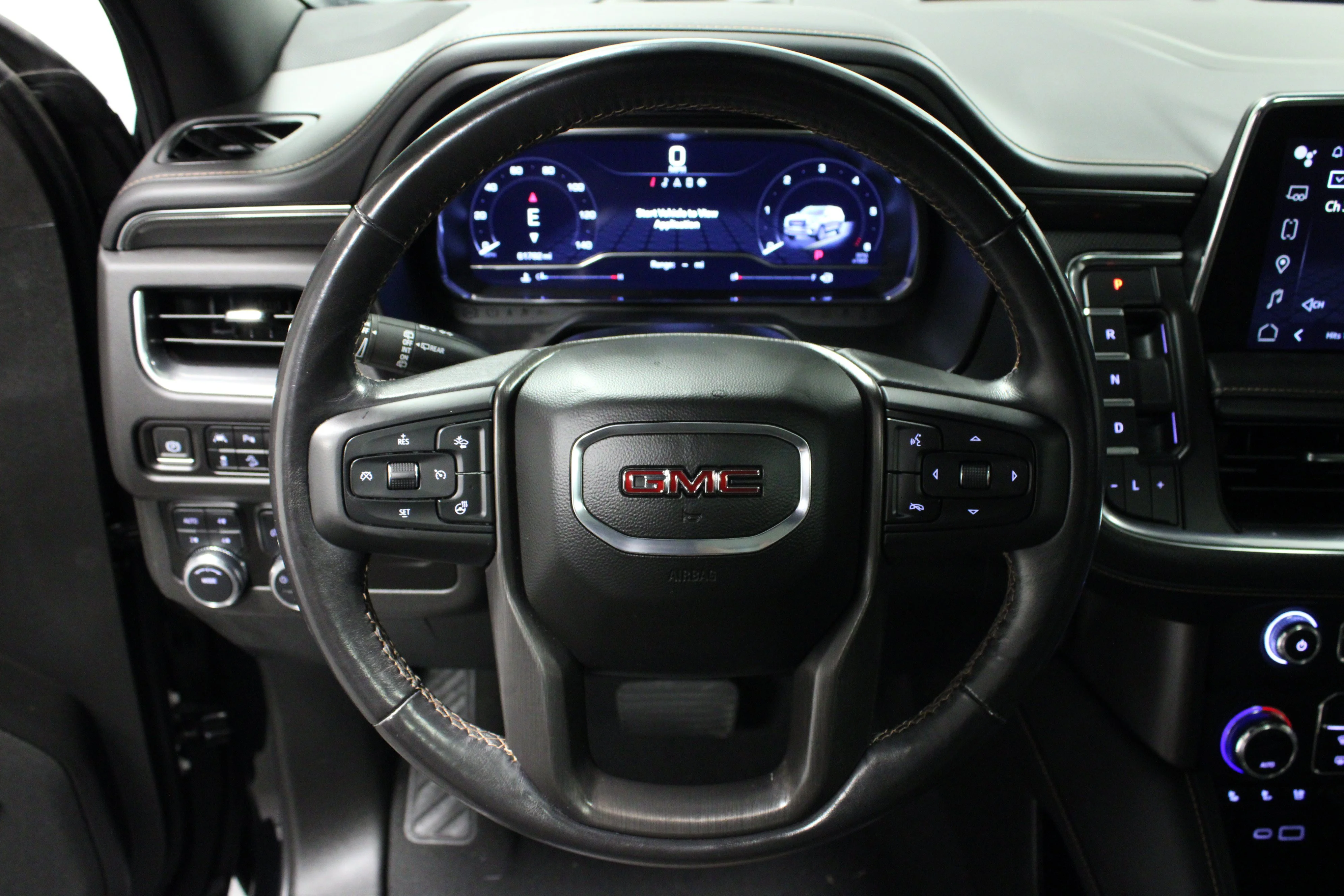 Used 2023 Onyx Black GMC AT4 image 11