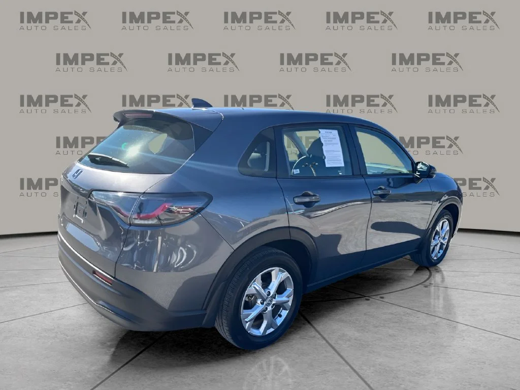 Used 2025  Honda LX image 5