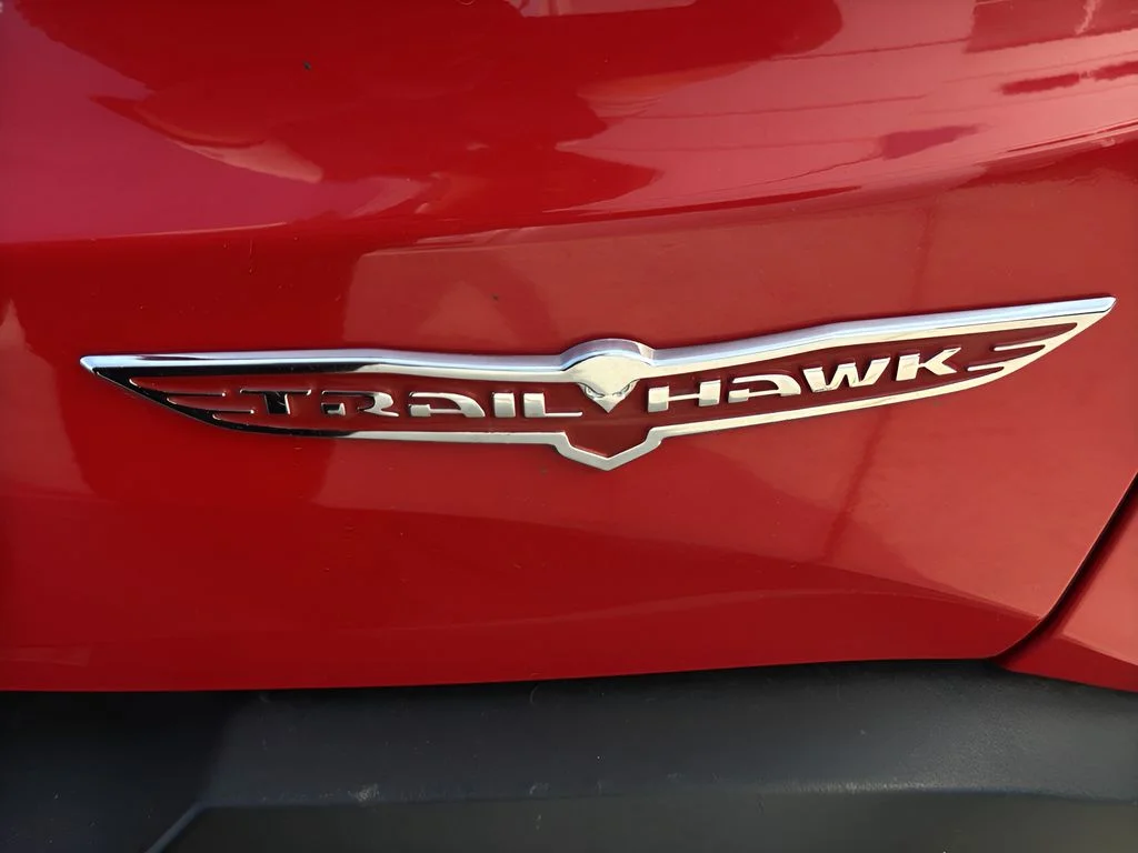 Used 2023 Colorado Red Clearcoat Jeep Trailhawk image 39