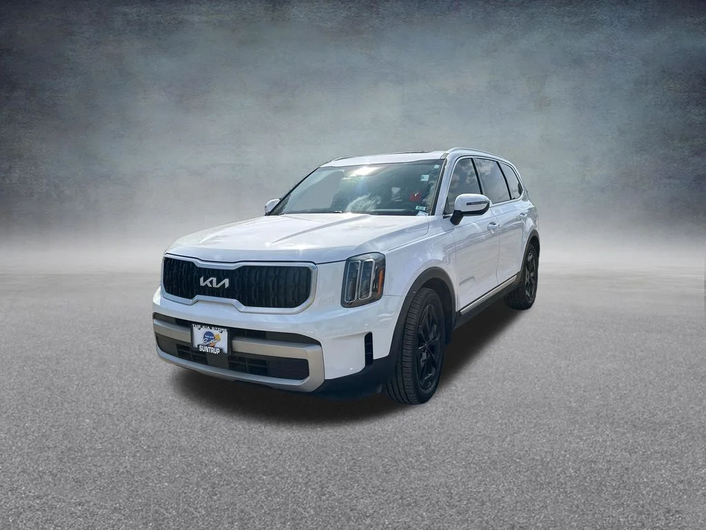 Used 2024 White Kia EX image 36