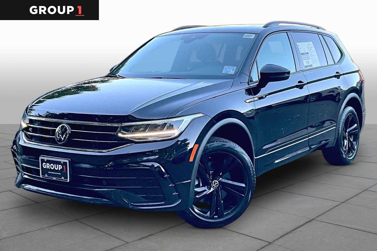 2024 Volkswagen Tiguan SE R-Line Black