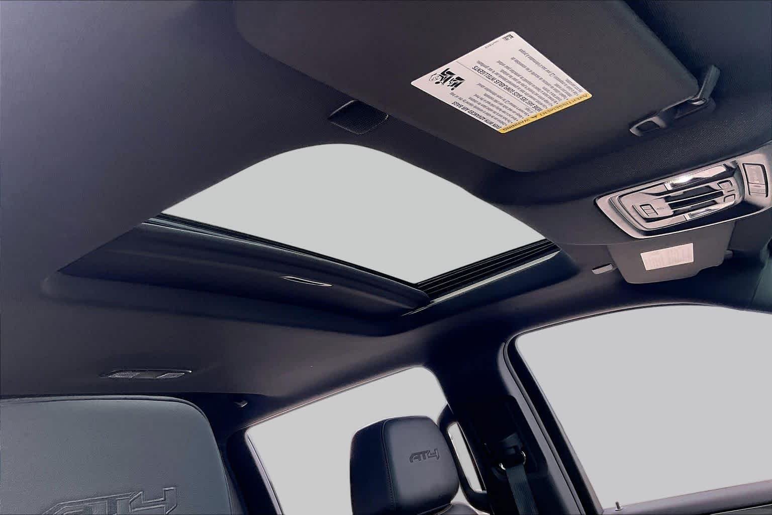 Used 2024 Summit White GMC AT4 image 14