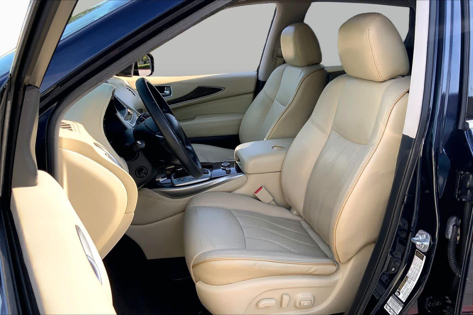 Used 2015 Hermosa Blue INFINITI  image 7