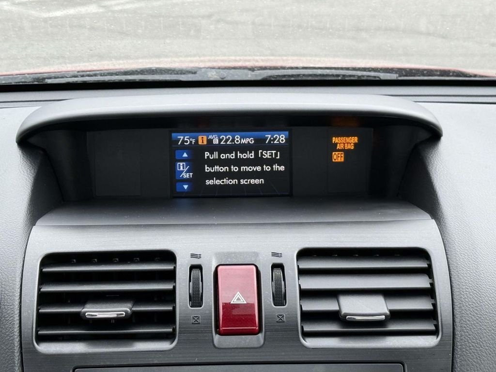 Used 2015 Venetian Red Pearl Subaru 2.5i Premium image 20