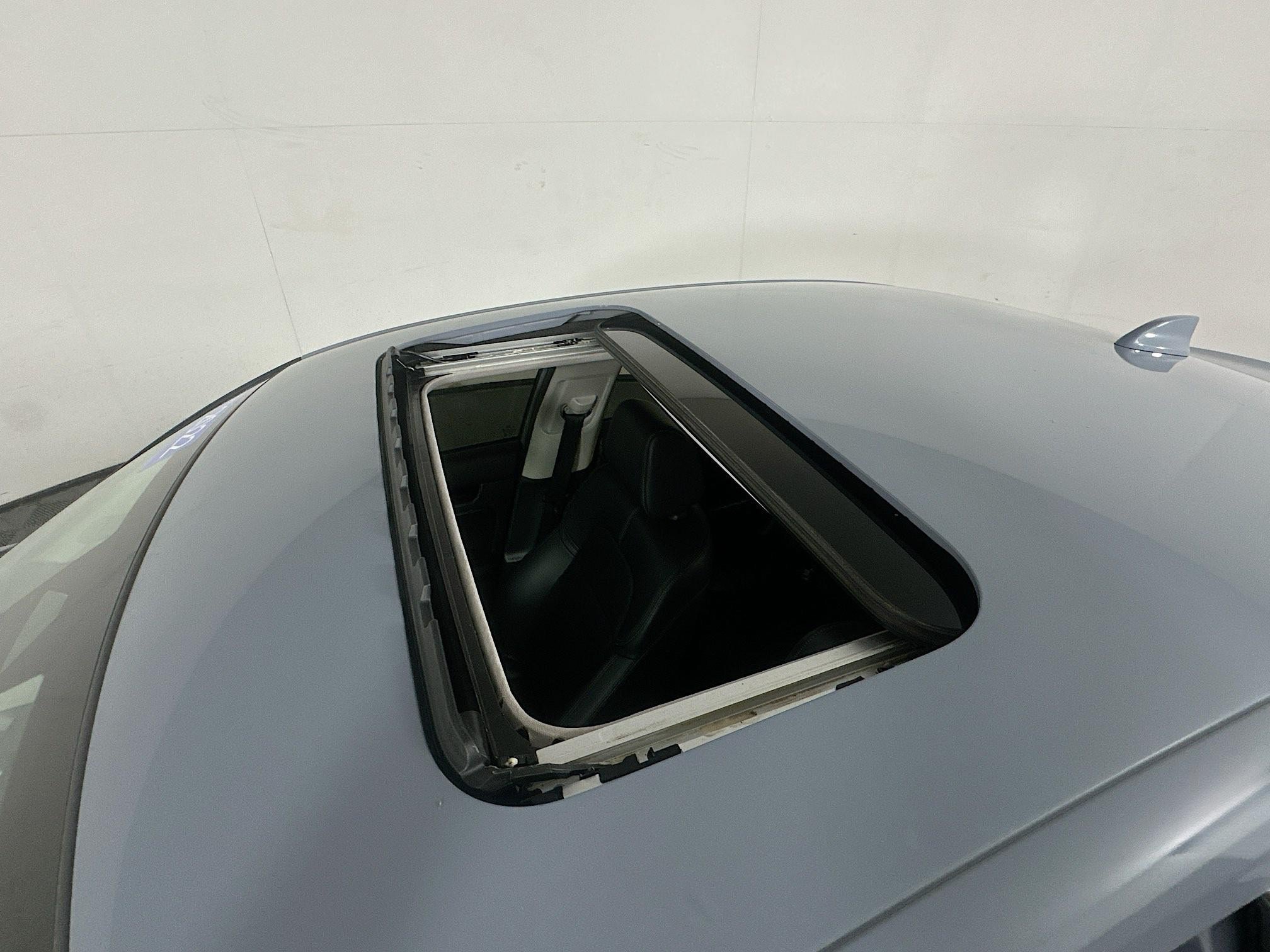 2022 Honda Civic Touring - Photo 15