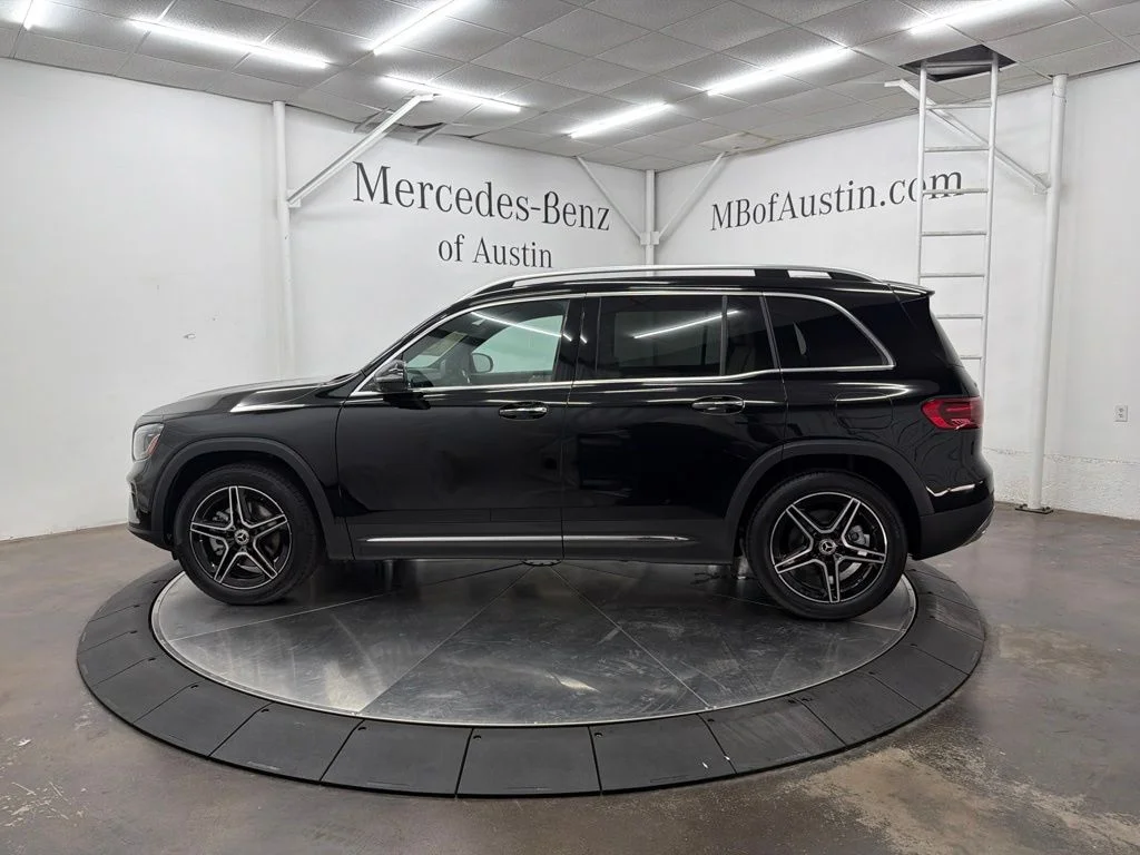New 2026 Black Mercedes-Benz GLB 250 image 4