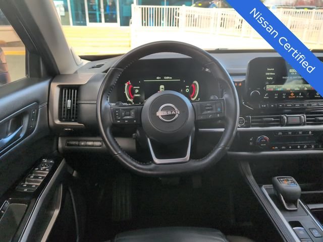Certified Used 2023 Beige Nissan Platinum image 13