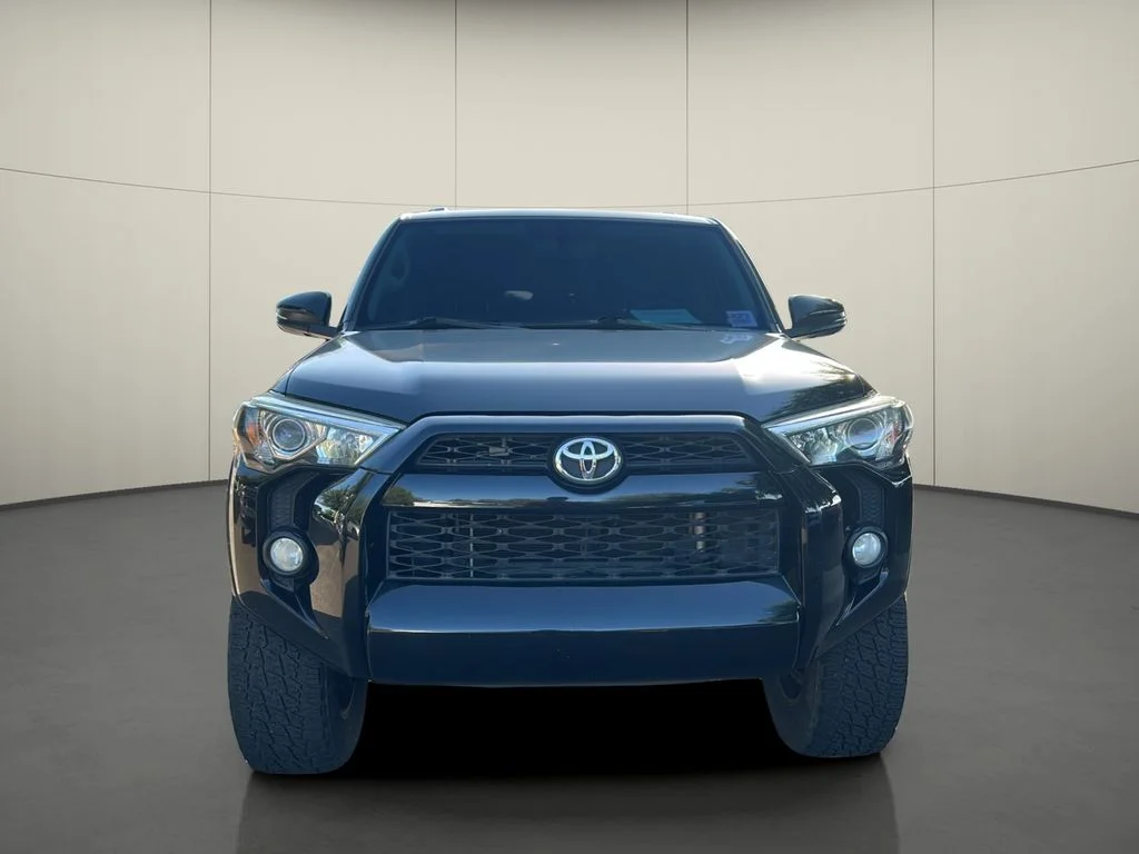 Used 2018 Black Toyota SR5 Premium image 2
