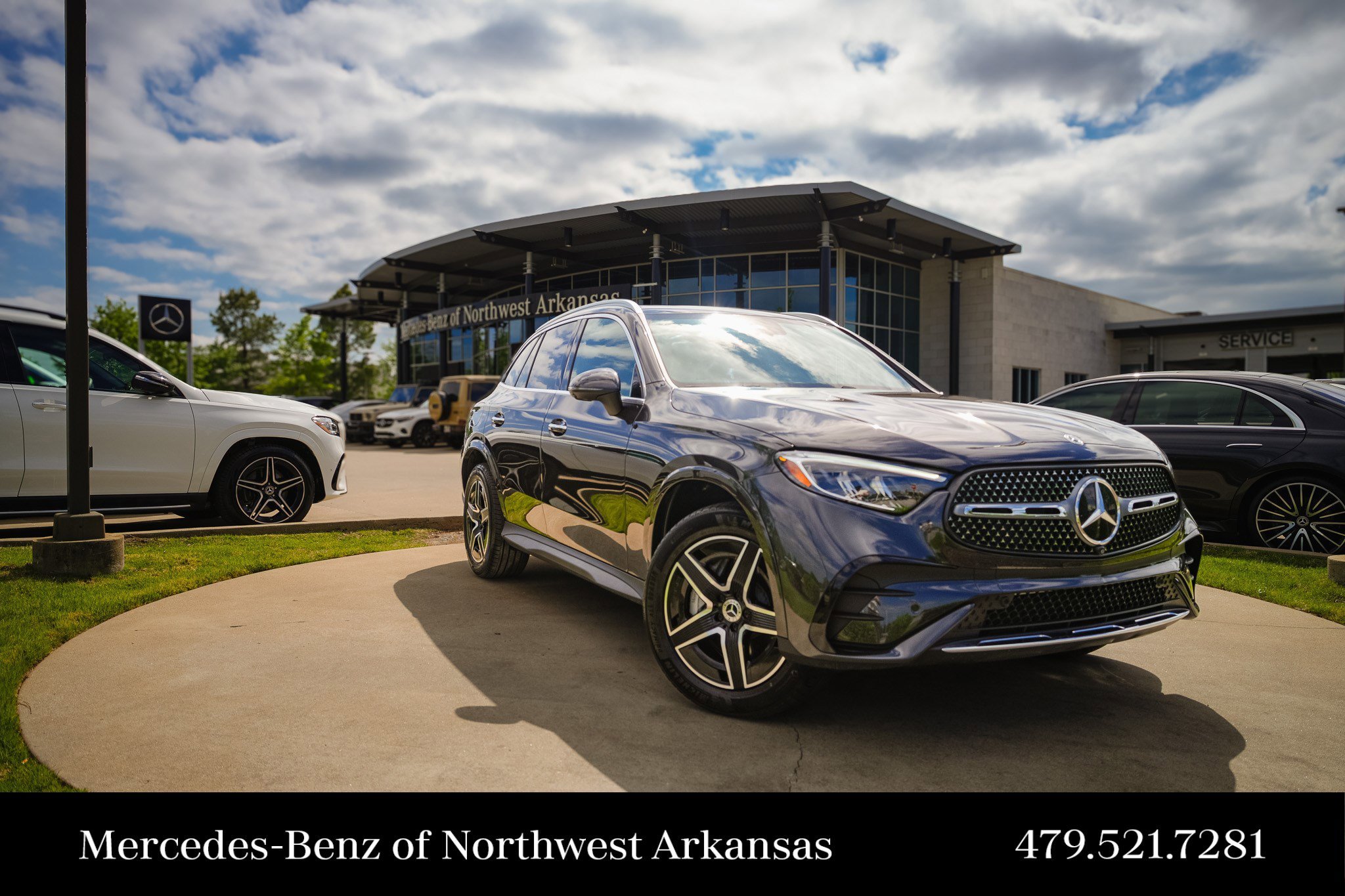 Certified Used 2025 Graphite Gray Metallic Mercedes-Benz GLC 300 image 1