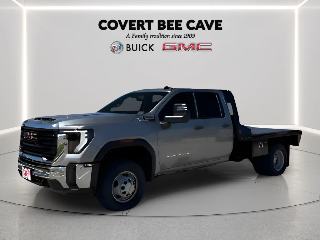 2026 GMC Sierra 3500HD Pro - Photo 4