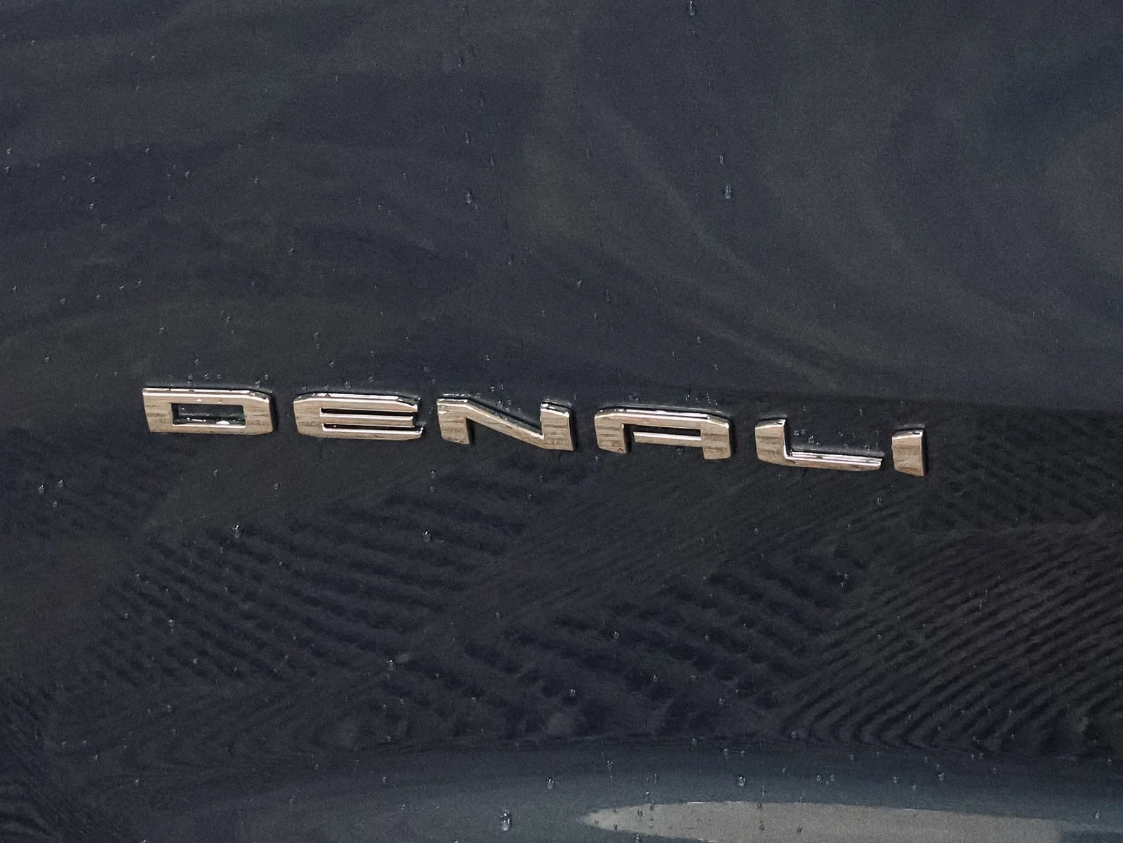 2026 GMC Acadia Denali - Photo 19
