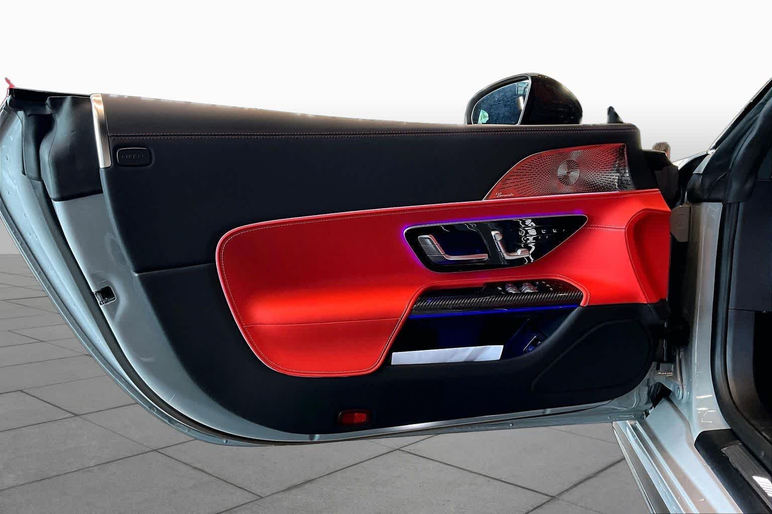 New 2026 MANUFAKTUR Alpine Grey Mercedes-Benz AMG® SL 63 image 10