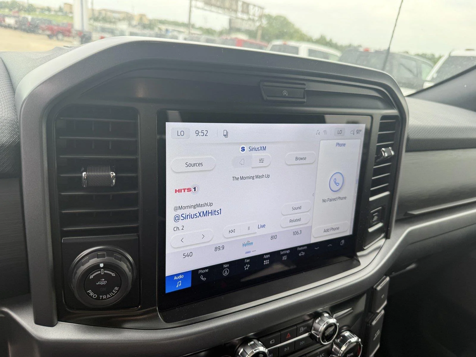 New 2026 Oxford White Ford XLT image 20