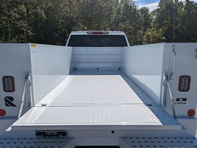 New 2025 Summit White GMC Pro image 14