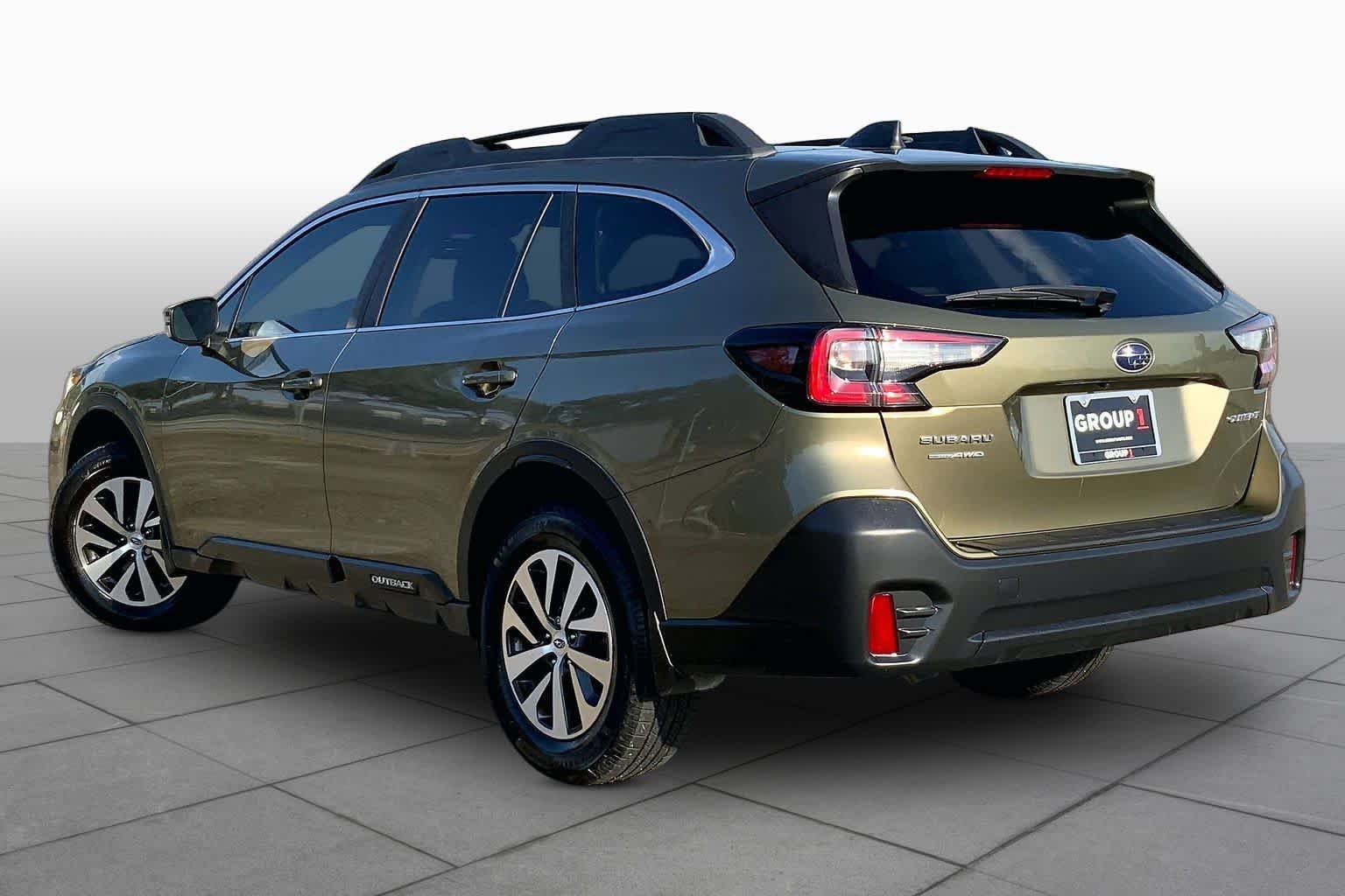 Used 2021 Autumn Green Metallic Subaru Premium image 12