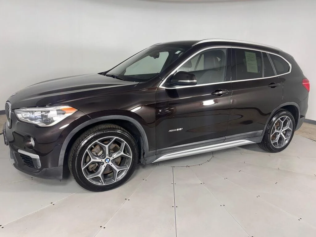 2017 BMW X1 28i