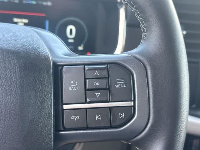 Used 2023 Iconic Silver Metallic Ford XLT image 25
